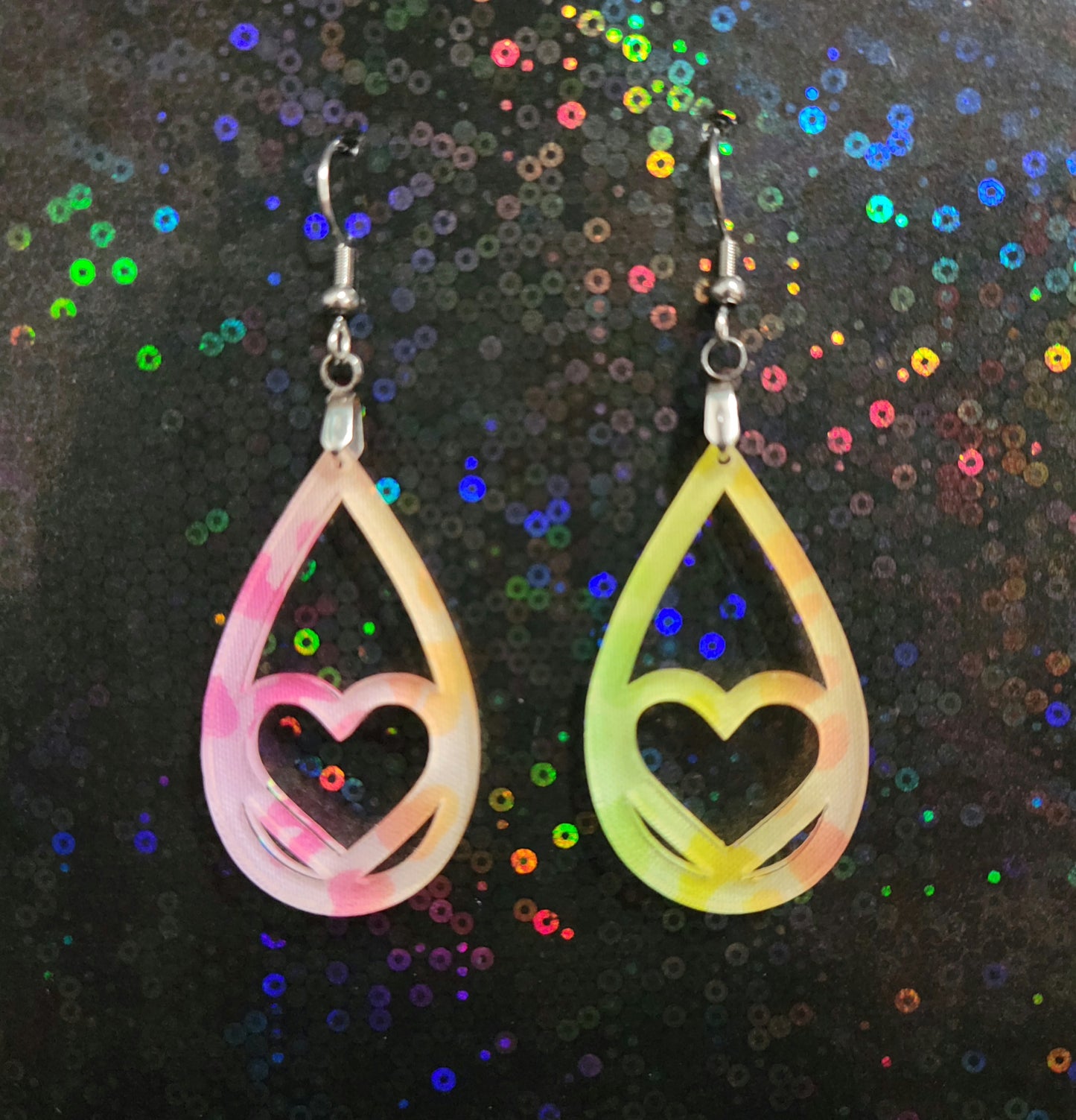 Colorful leopard print heart earrings